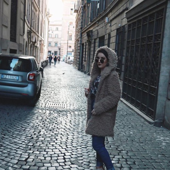 HOODED FAUX FUR JACKET - Picture 2 of 8